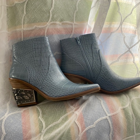 Gianni Bini Shoes - BNWB Gianni Bini Eviee Thunder Blue Boots 7.5